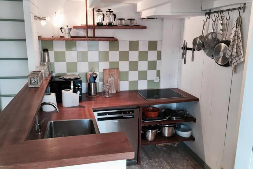 Logement Design A Loix-En-Re - 2 Etoiles - Centre Village Ngoại thất bức ảnh